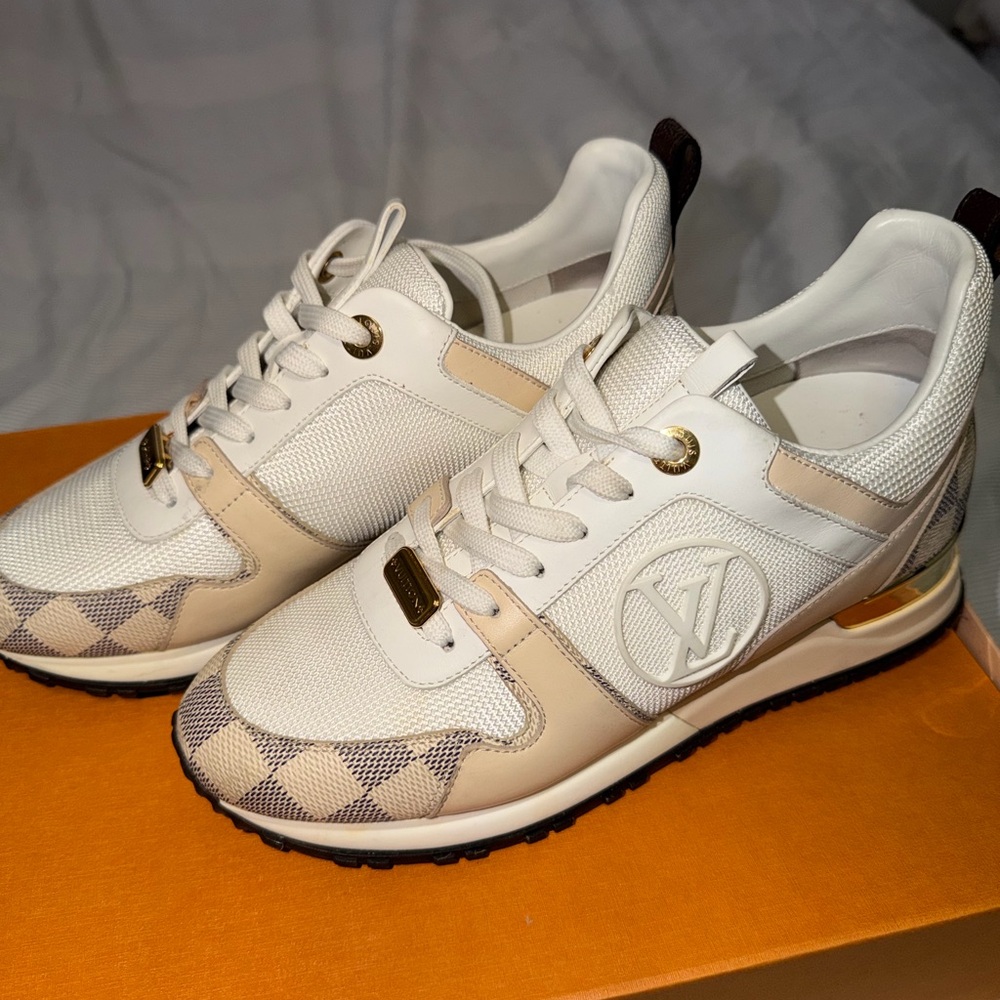 Louis Vuitton Damier sneakers